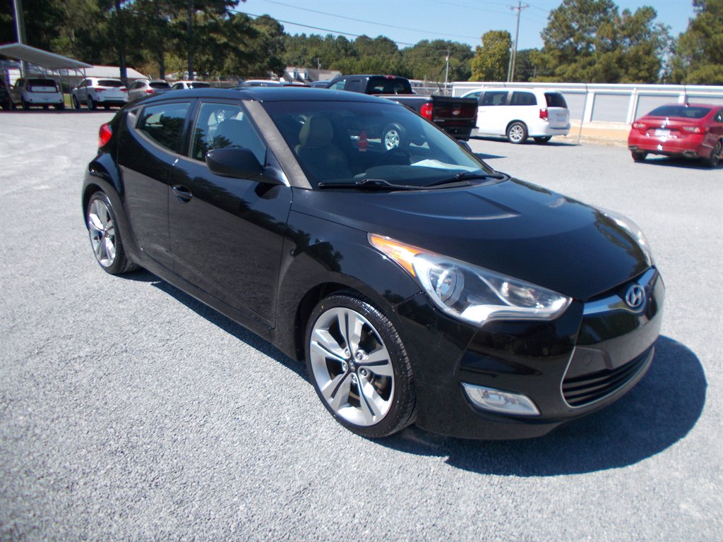 2014 Hyundai Veloster - $7,000