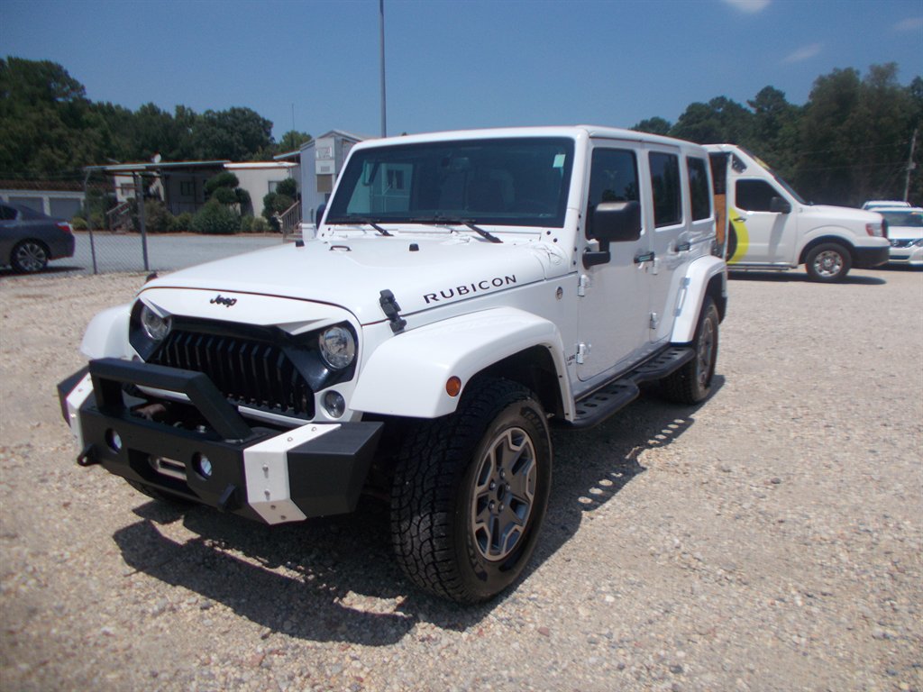 2017 Jeep Wrangler - $21,000