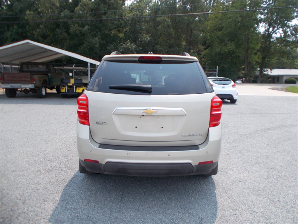 2016 Chevrolet Equinox - $10,500