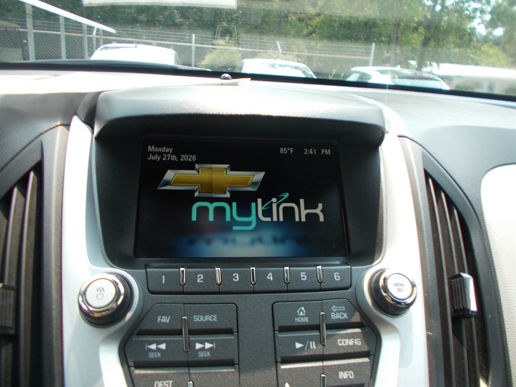 2016 Chevrolet Equinox - $10,500