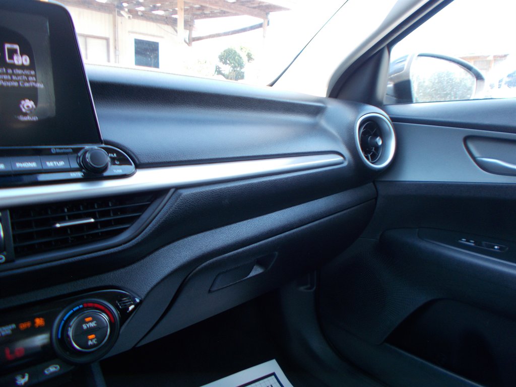 2019 Kia Forte - $11,500