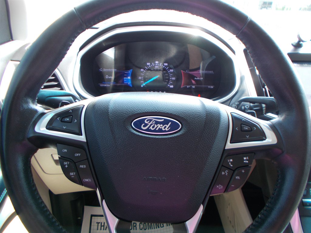 2017 Ford Edge - $11,000