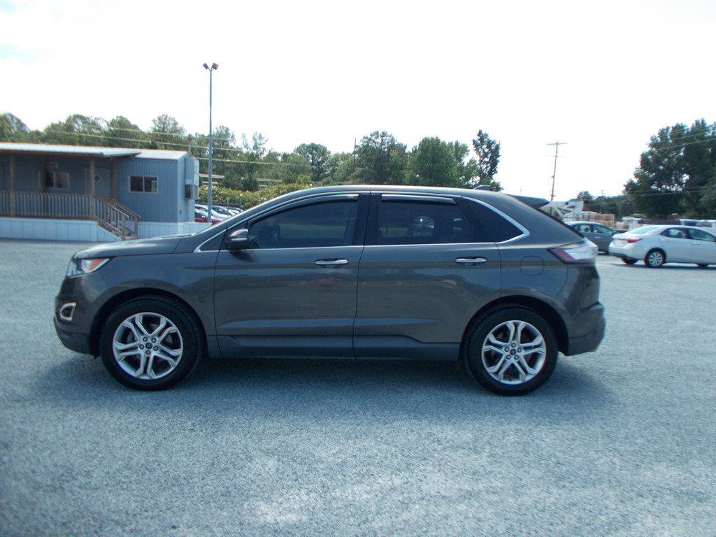 2017 Ford Edge - $11,000