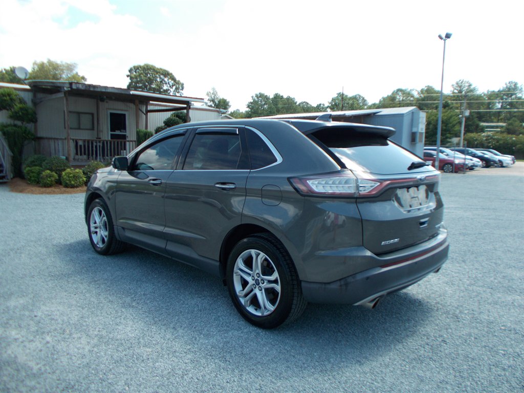 2017 Ford Edge - $11,000