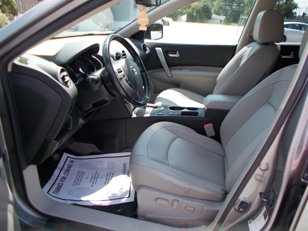 2013 Nissan Rogue - $9,500