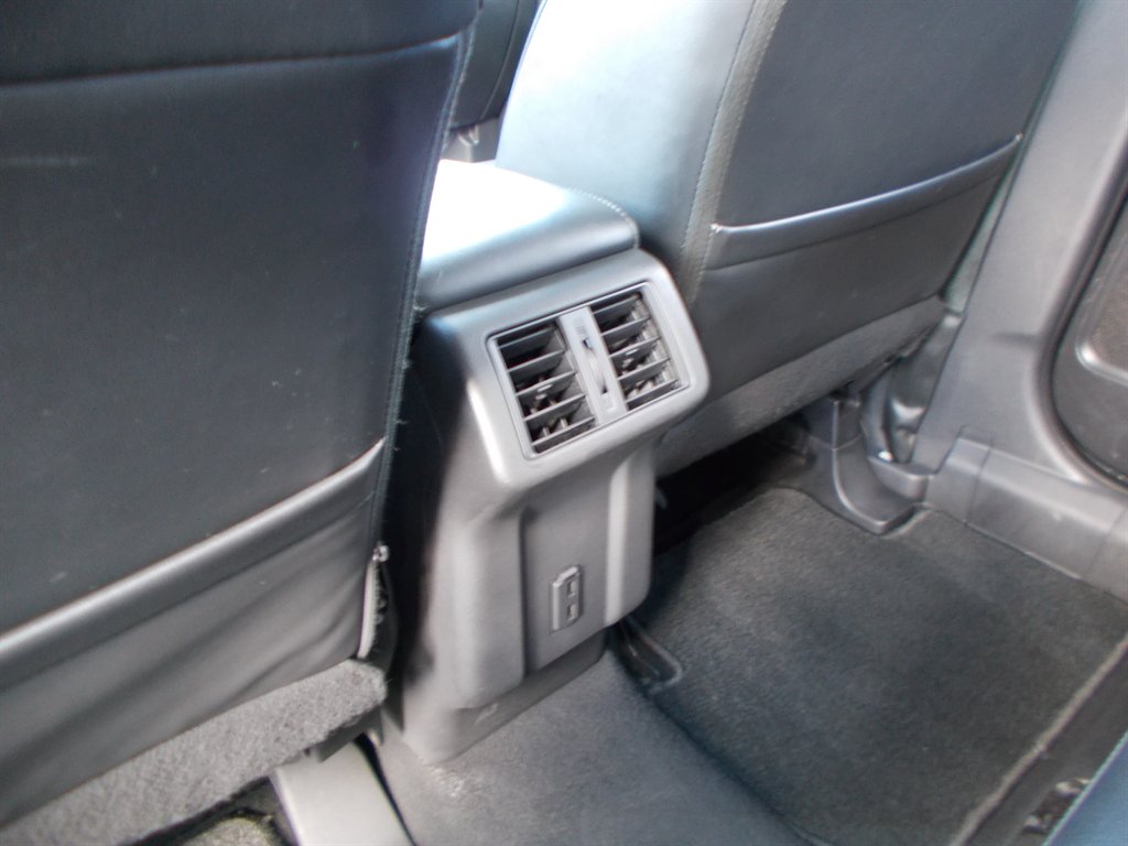 2020 Mitsubishi Outlander - $12,500