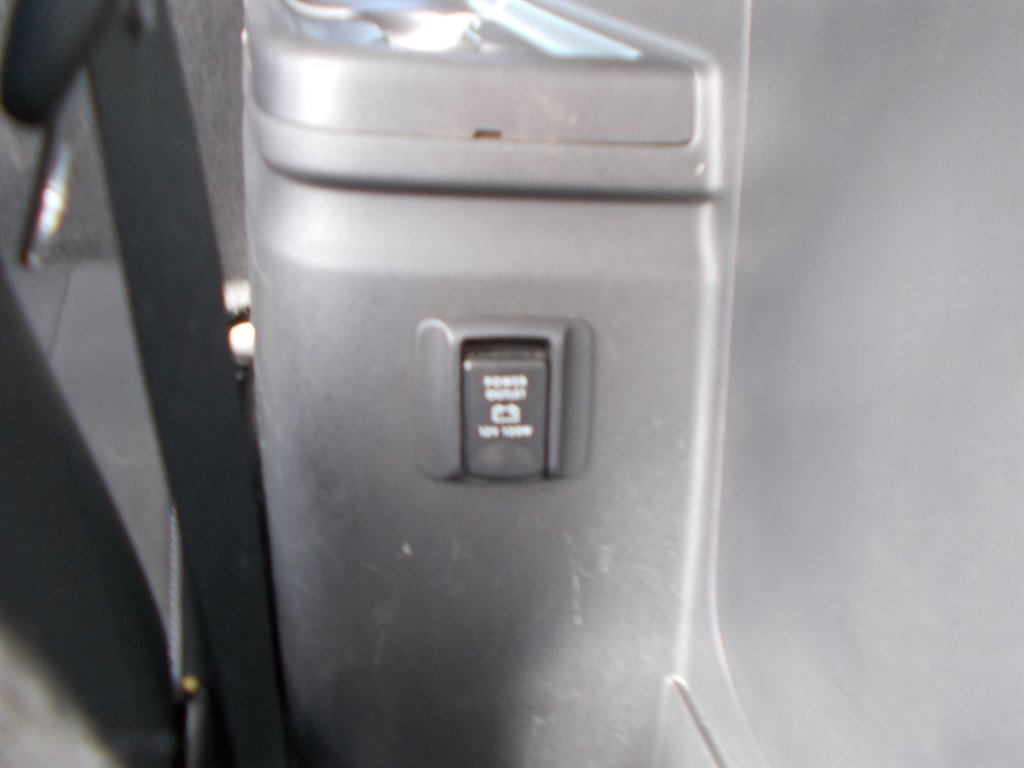 2020 Mitsubishi Outlander - $12,500