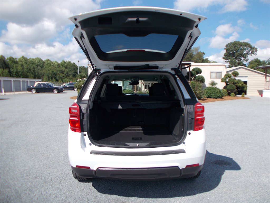 2017 Chevrolet Equinox - $10,000
