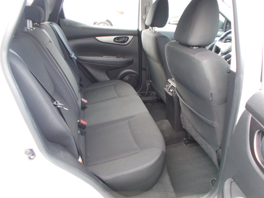 2018 Nissan Rogue - $10,500