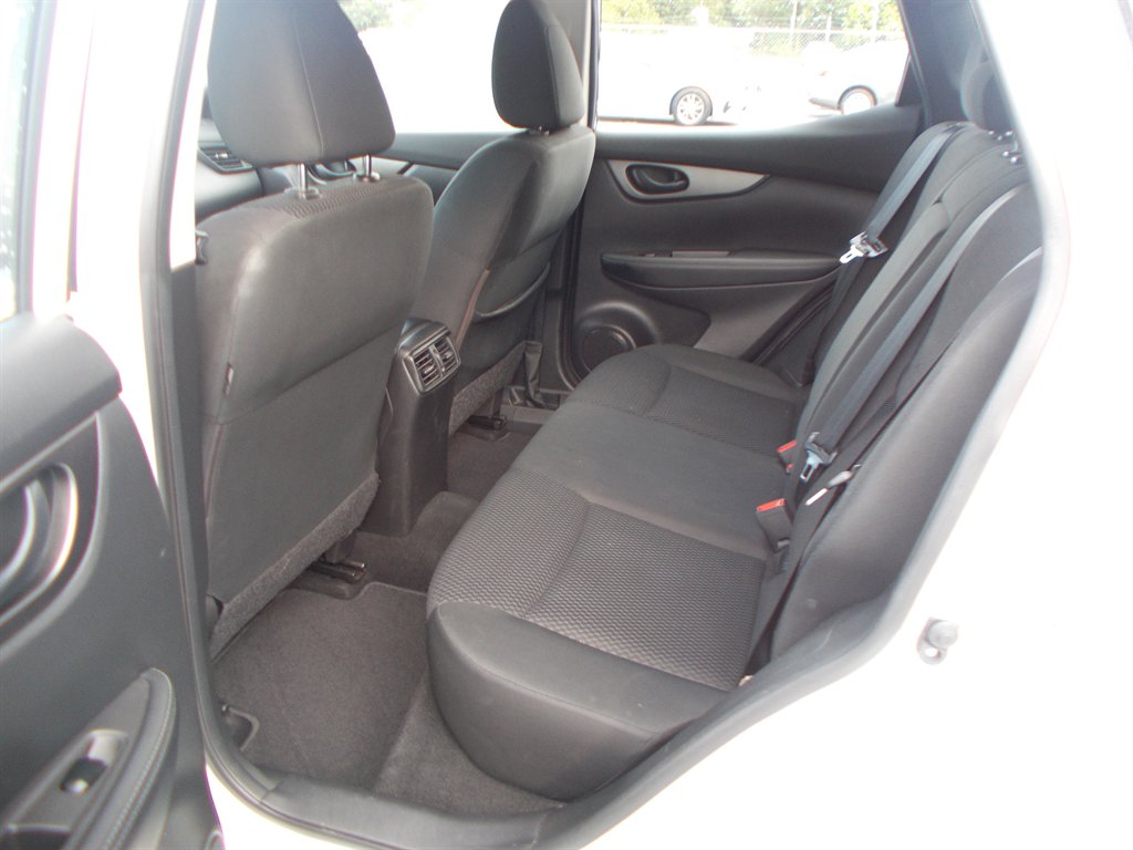 2018 Nissan Rogue - $10,500