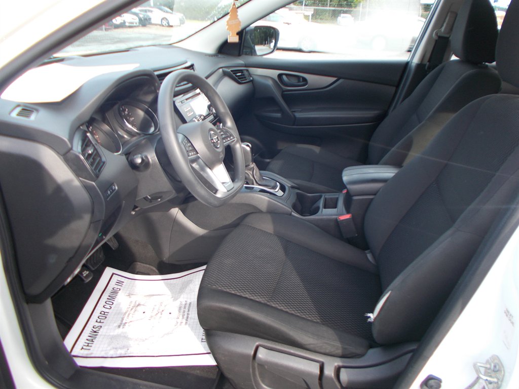 2018 Nissan Rogue - $10,500