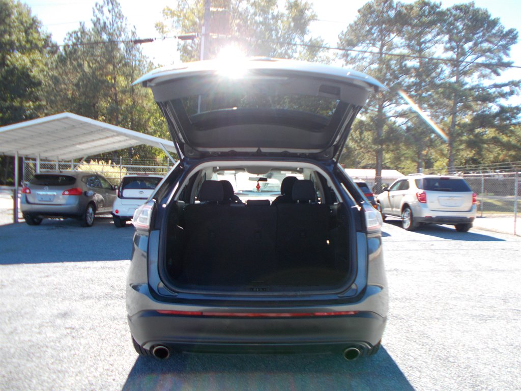 2016 Ford Edge - $9,500