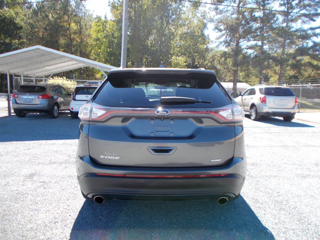 2016 Ford Edge - $9,500