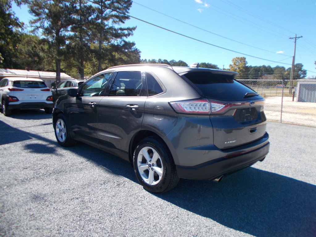 2016 Ford Edge - $9,500