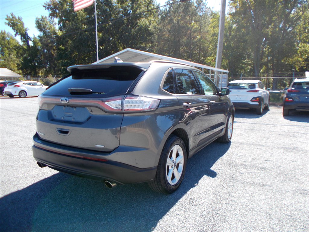 2016 Ford Edge - $9,500