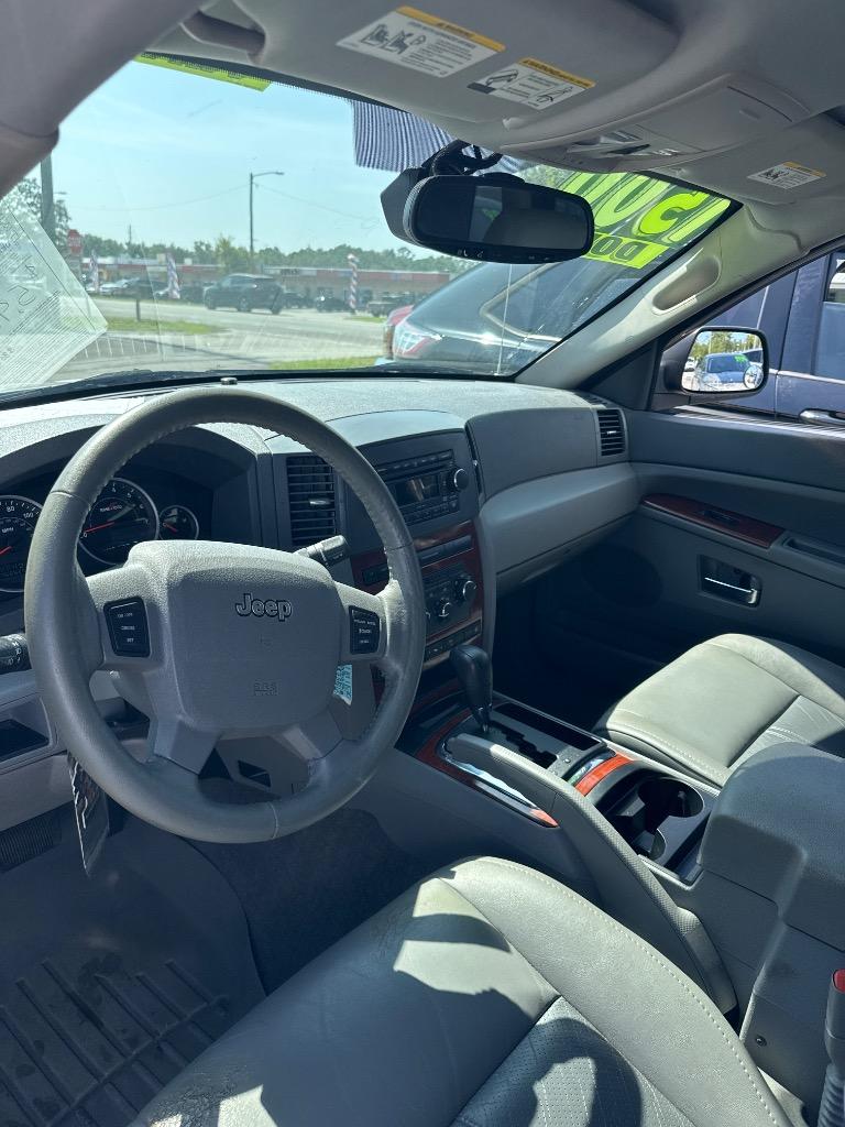 2005 Jeep Grand Cherokee Limited photo
