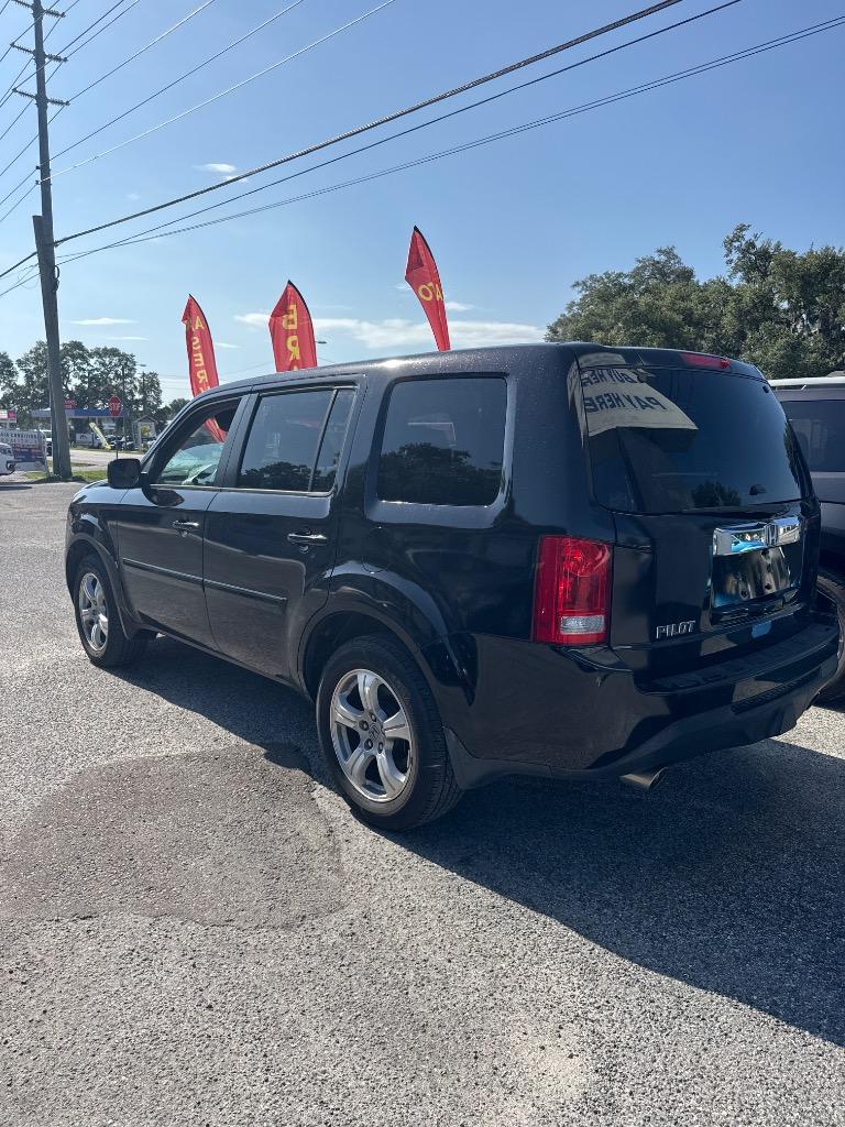 2014 Honda Pilot - $8,950