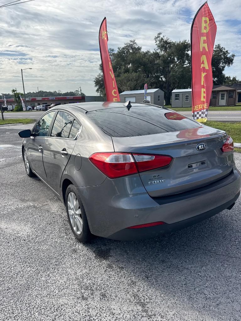 2015 Kia Forte - $5,950