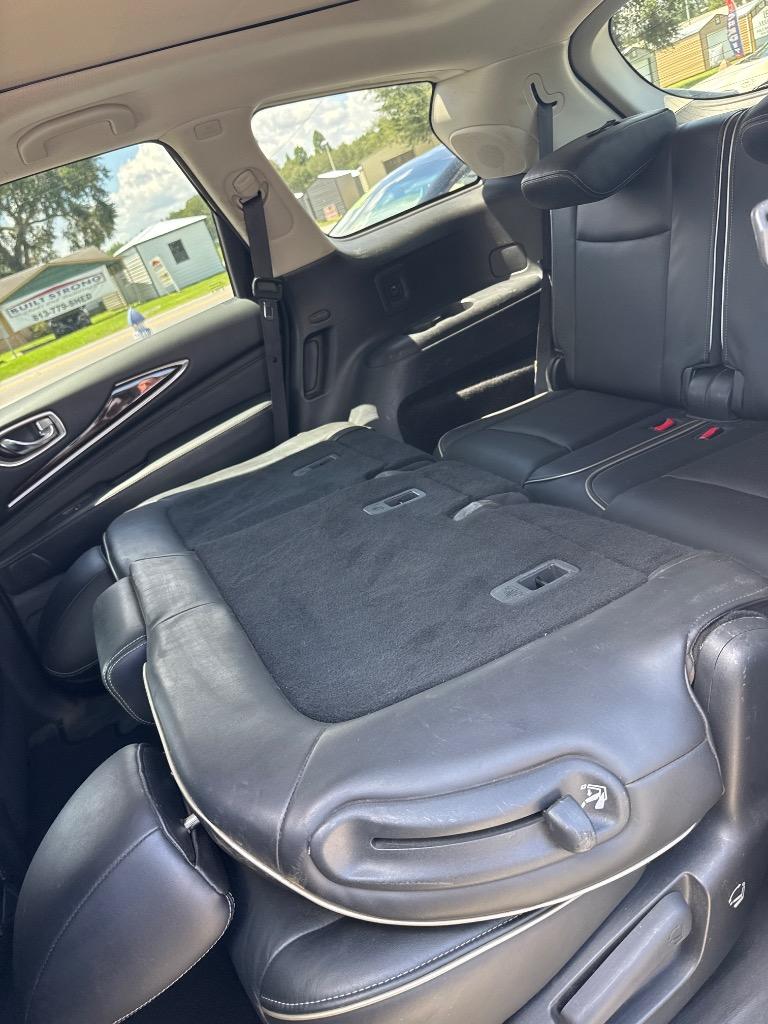 2017 INFINITI QX60 - $12,500