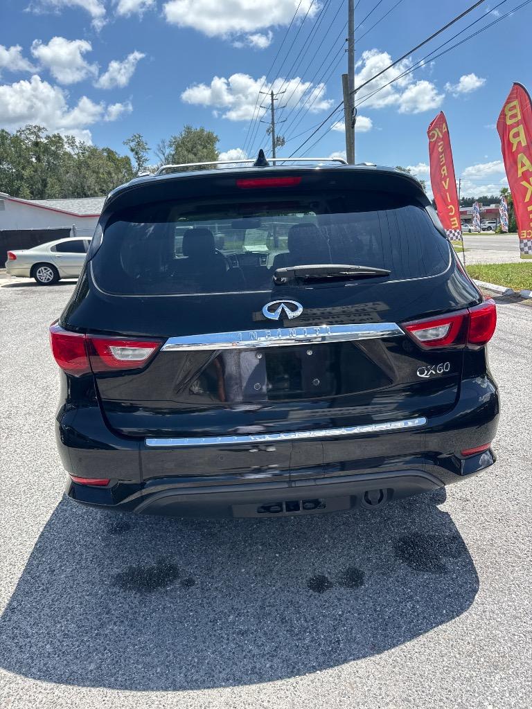 2017 INFINITI QX60 - $12,500
