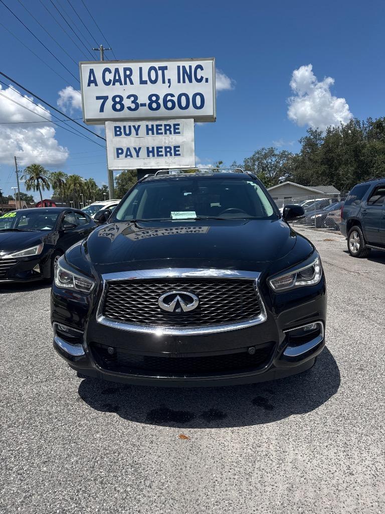 2017 INFINITI QX60 - $12,500