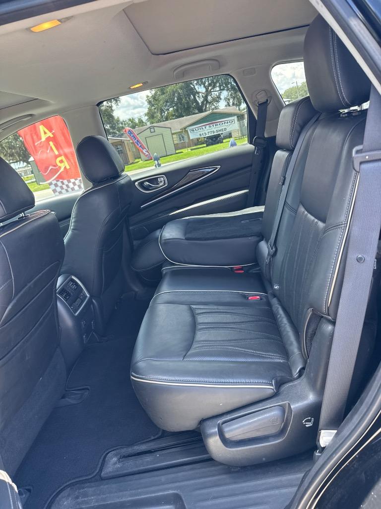2017 INFINITI QX60 - $12,500