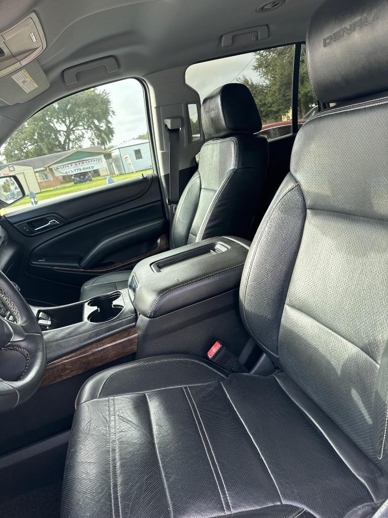 2015 Chevrolet Tahoe - $14,900