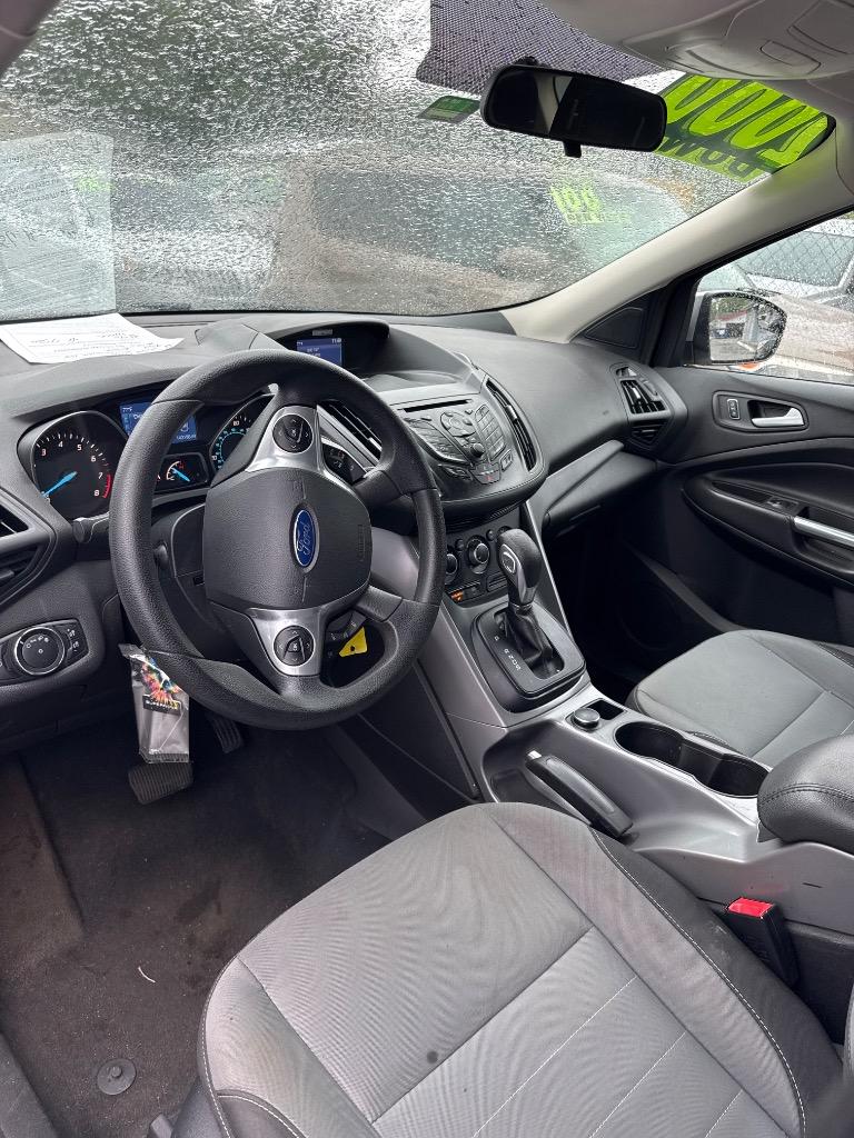 2014 Ford Escape SE photo