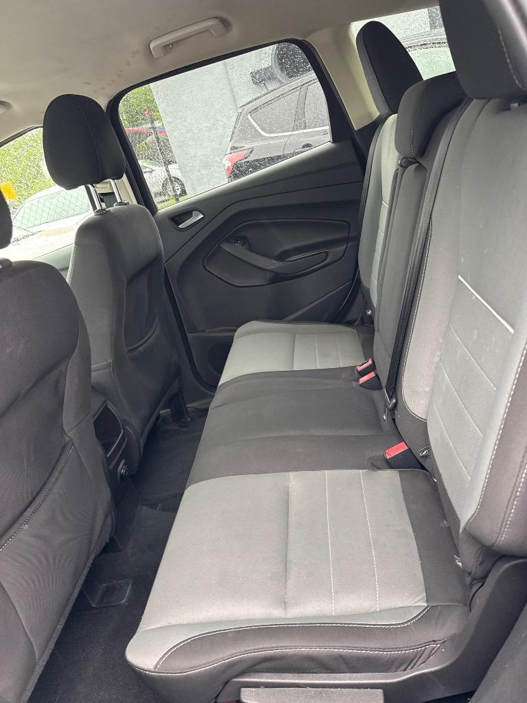 2014 Ford Escape SE photo