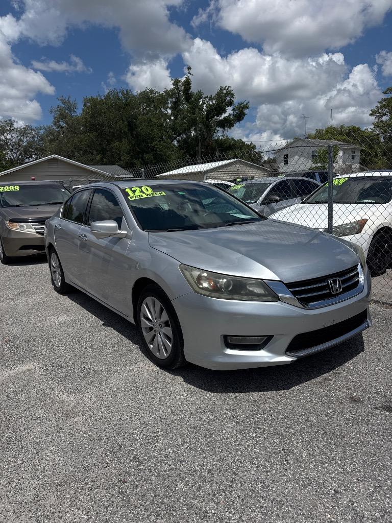 2013 Honda Accord - $11,500