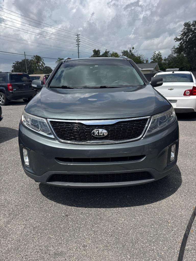2014 Kia Sorento - $7,500