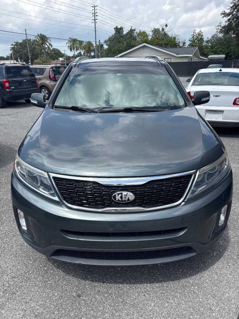2014 Kia Sorento - $7,500