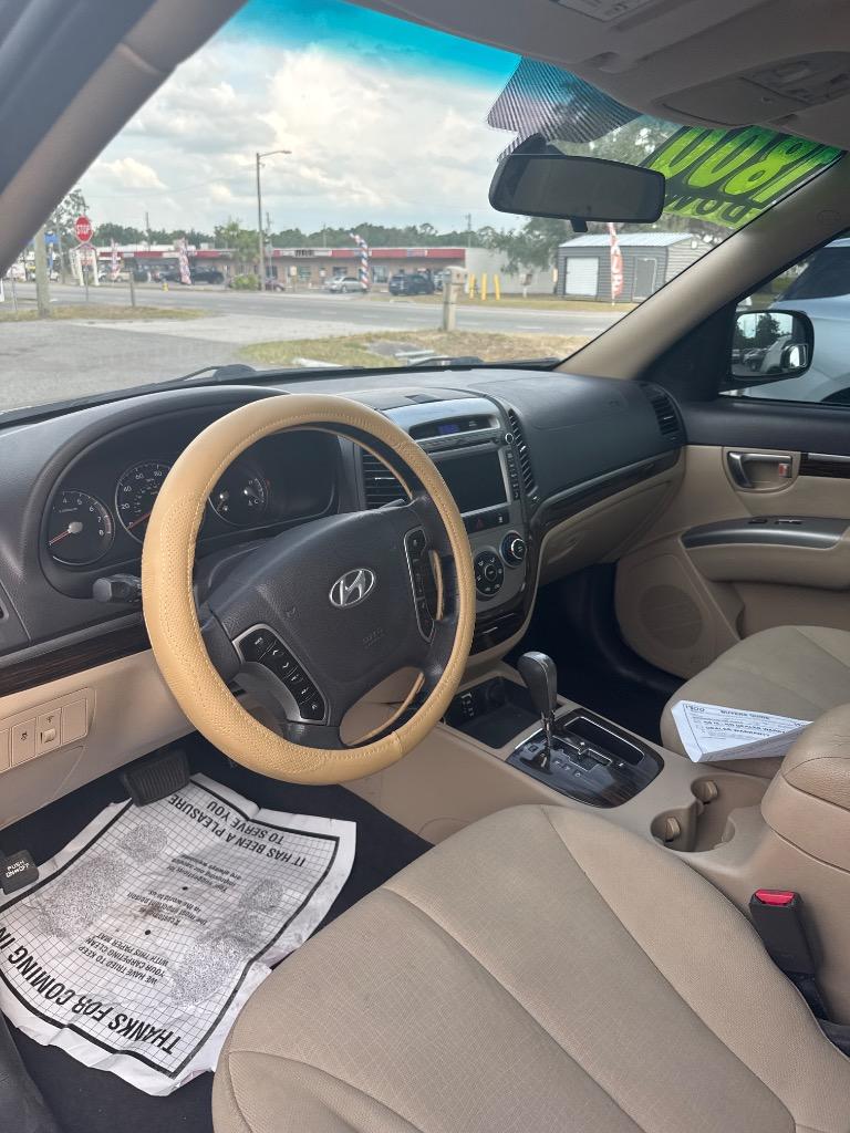 2010 Hyundai Santa Fe GLS photo