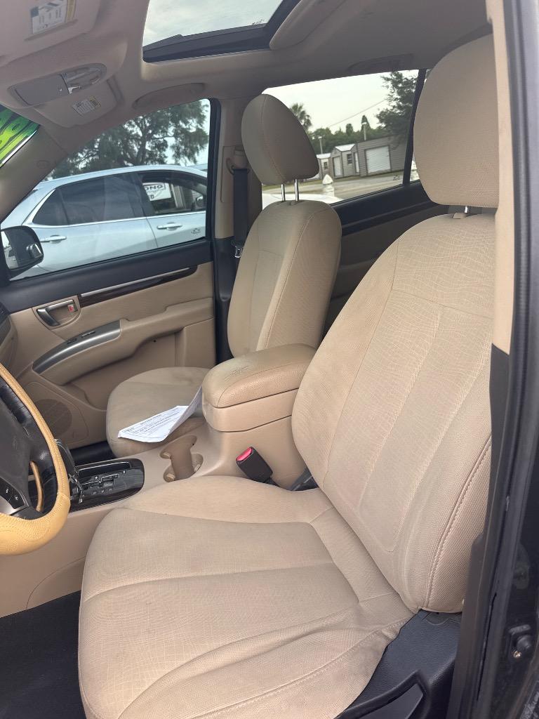 2010 Hyundai Santa Fe GLS photo