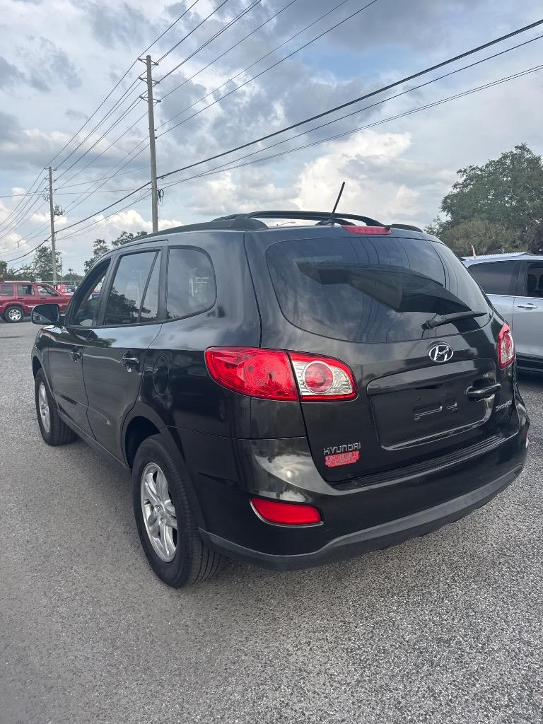 2010 Hyundai Santa Fe GLS photo