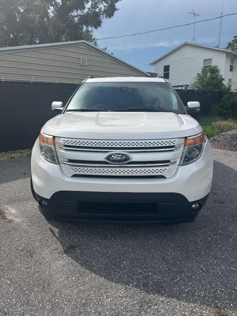 2014 Ford Explorer - $5,500