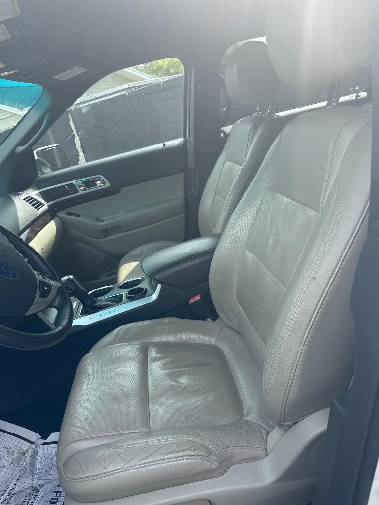 2014 Ford Explorer - $5,500