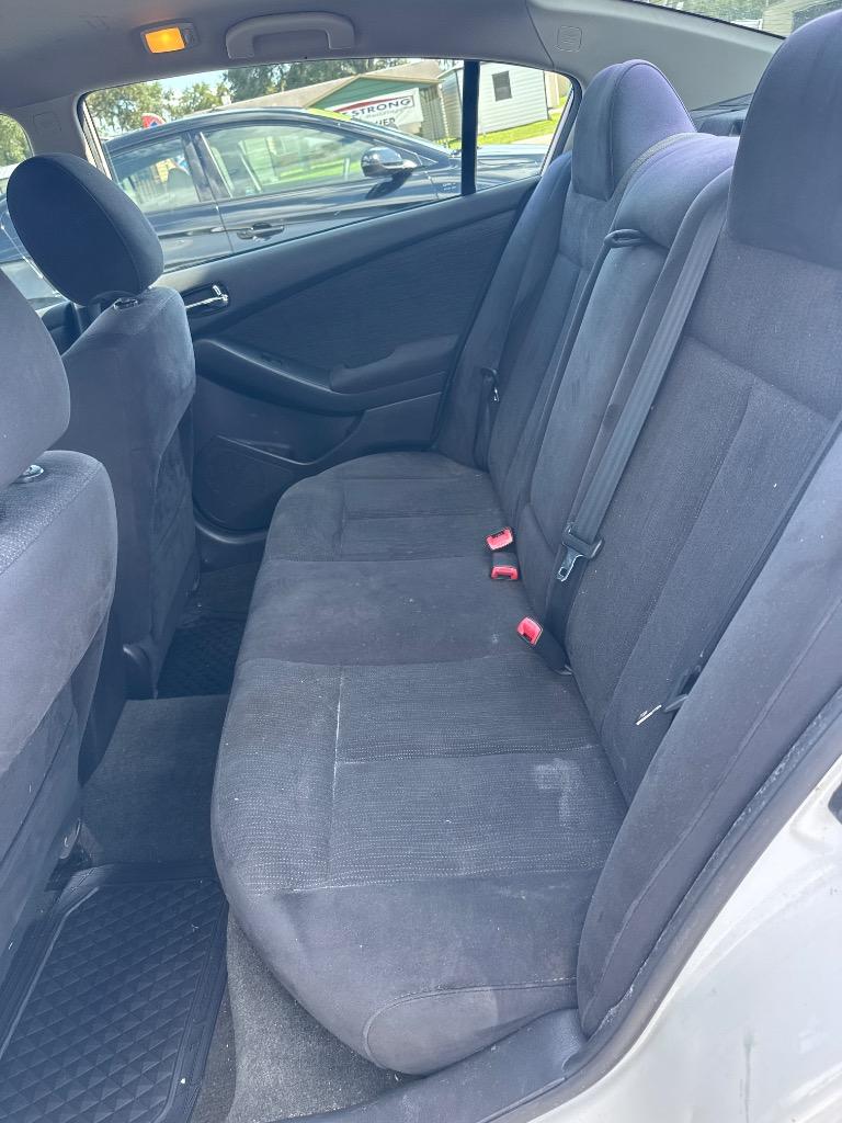 2012 Nissan Altima - $5,500