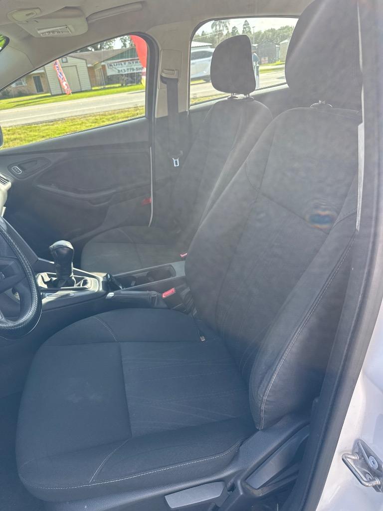 2017 Ford Focus - $4,950