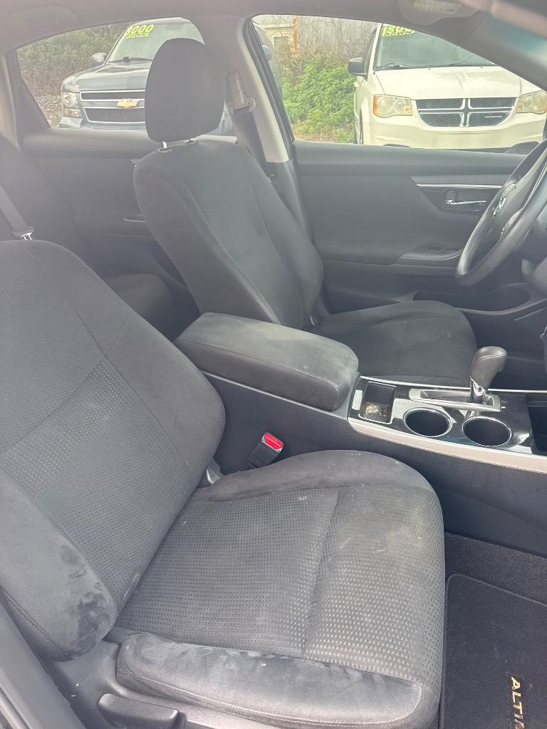 2014 Nissan Altima - $6,500