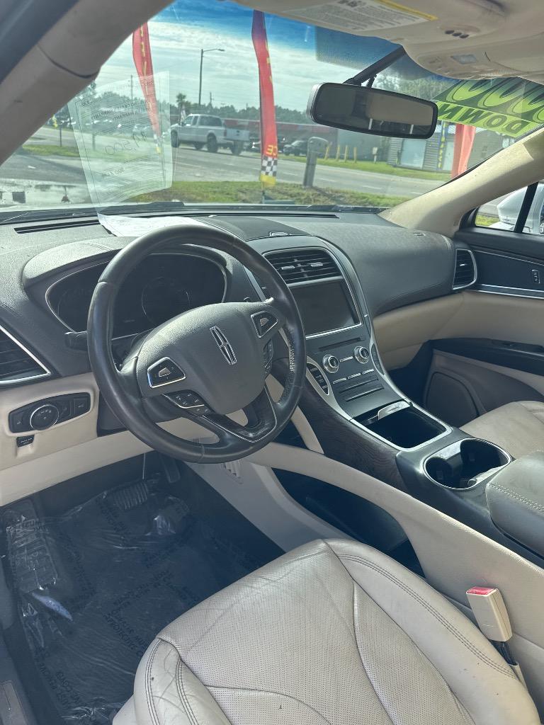 2017 Lincoln MKX - $9,500
