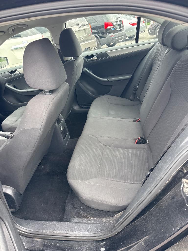 2015 Volkswagen Jetta - $6,500