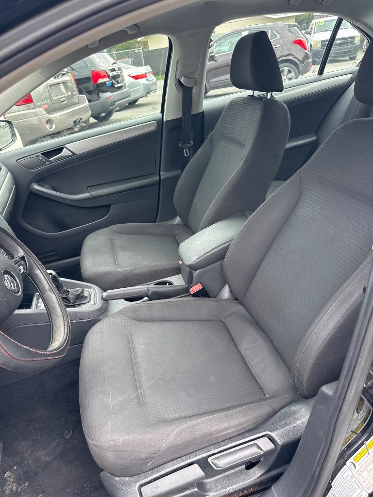 2015 Volkswagen Jetta - $6,500