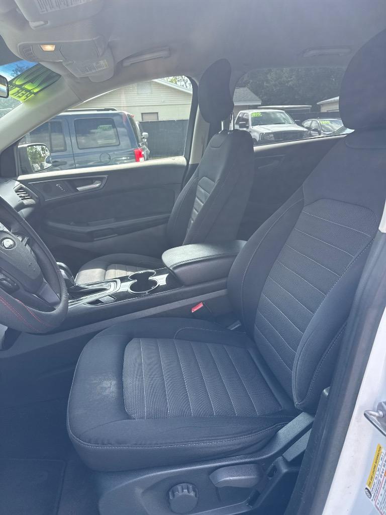 2017 Ford Edge - $10,500