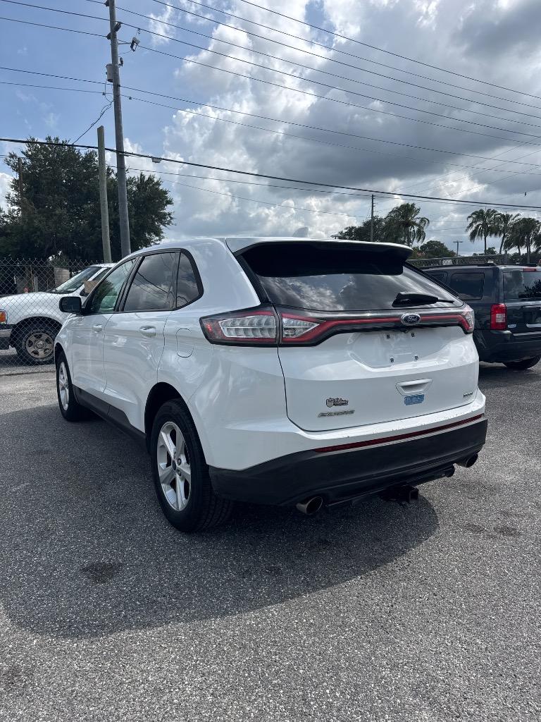 2017 Ford Edge - $10,500