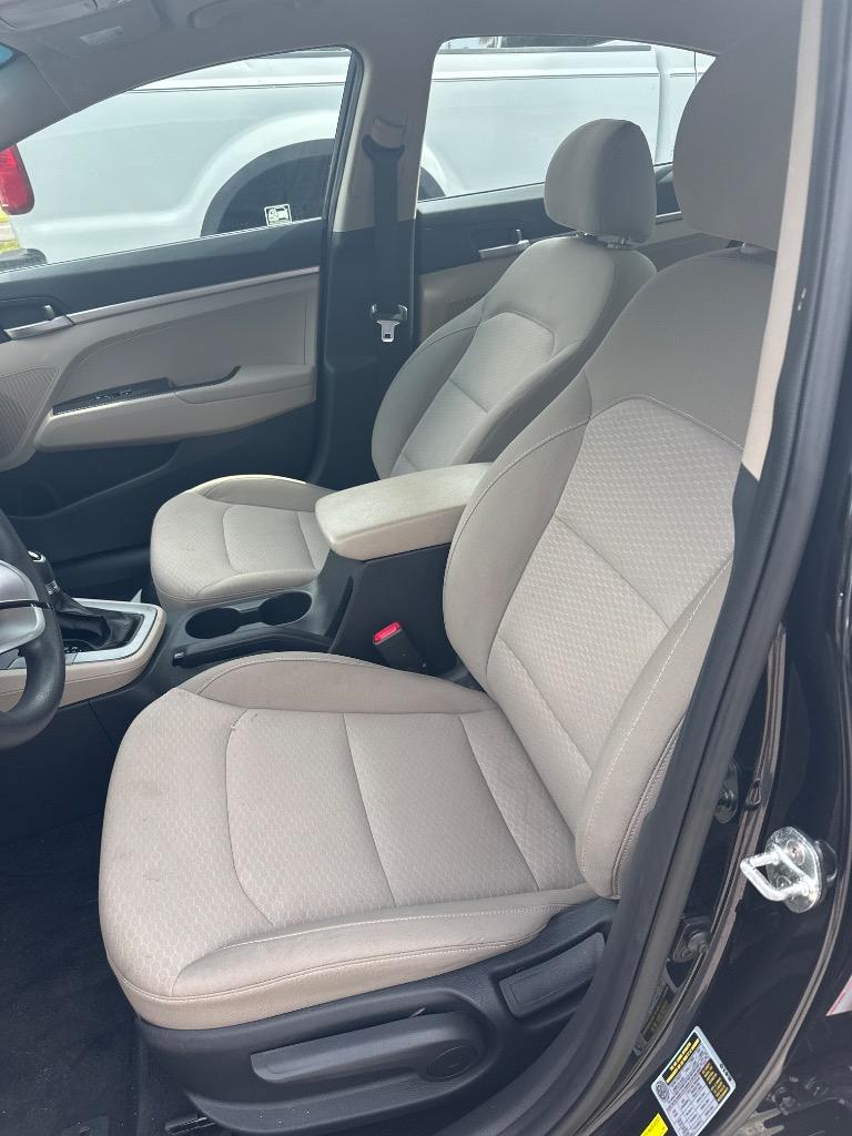 2020 Hyundai Elantra - $12,500