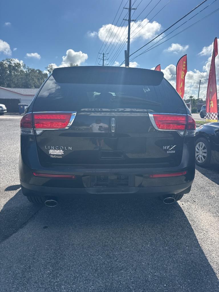 2011 Lincoln MKX - $5,950