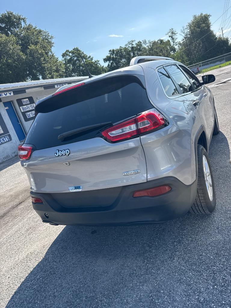 2018 Jeep Cherokee - $11,500