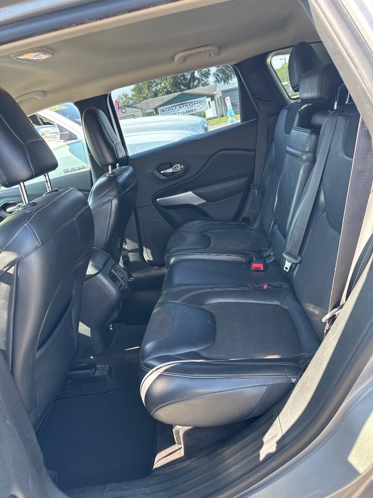 2018 Jeep Cherokee - $11,500
