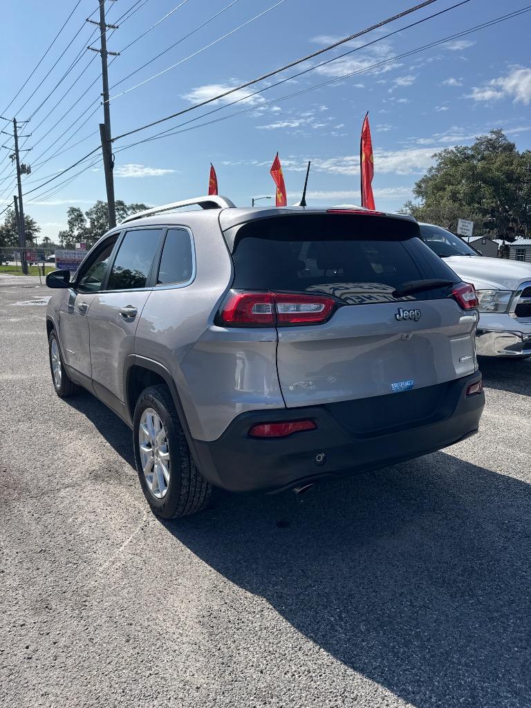 2018 Jeep Cherokee - $11,500